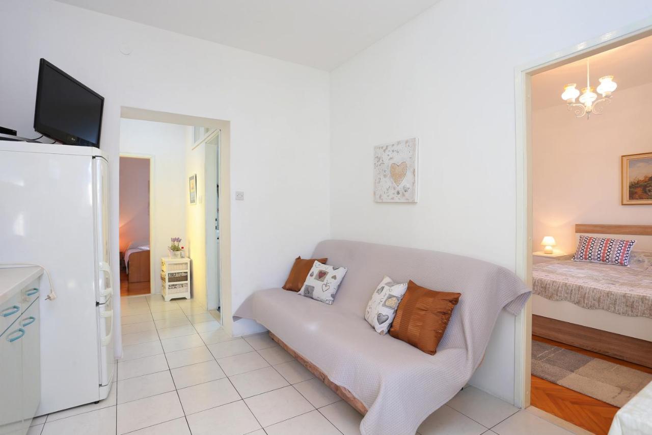 Apartments By The Sea Seget Donji, Trogir - 2029 Exterior foto